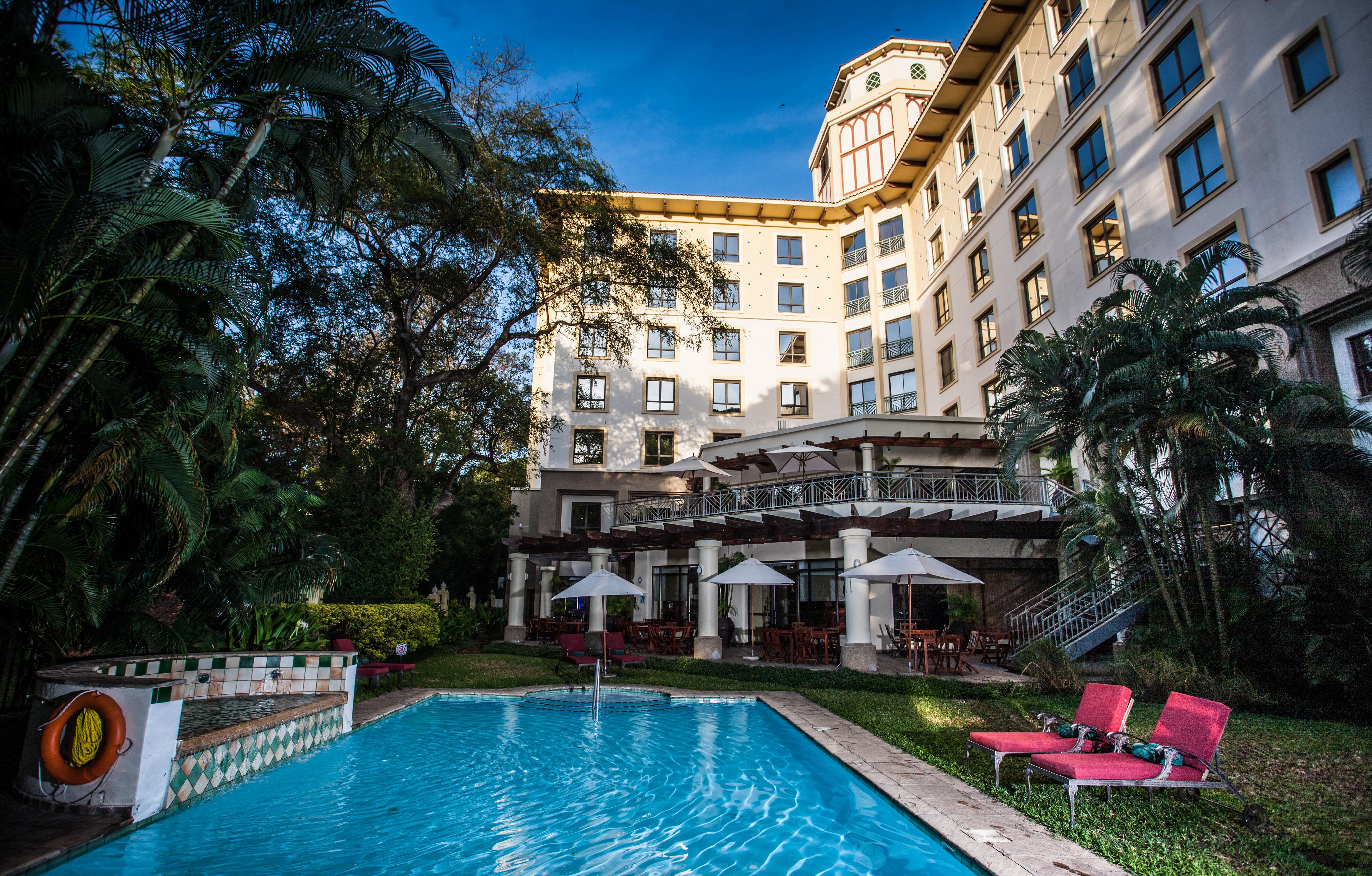 Southern Sun Dar Es Salaam Buitenkant foto